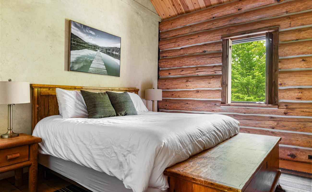 Bedroom 4 is on the upper level & has a king-sized bed.