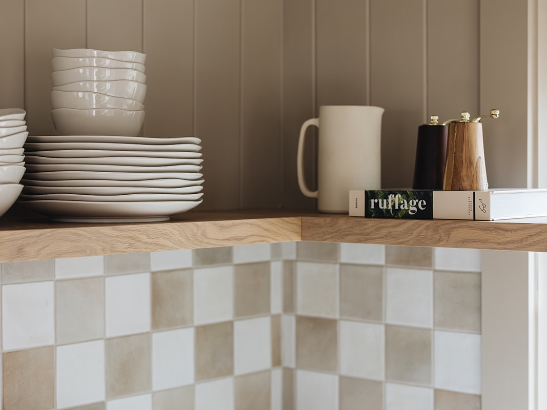 We supply you with handcrafted plates and bowls, and all the essentials.