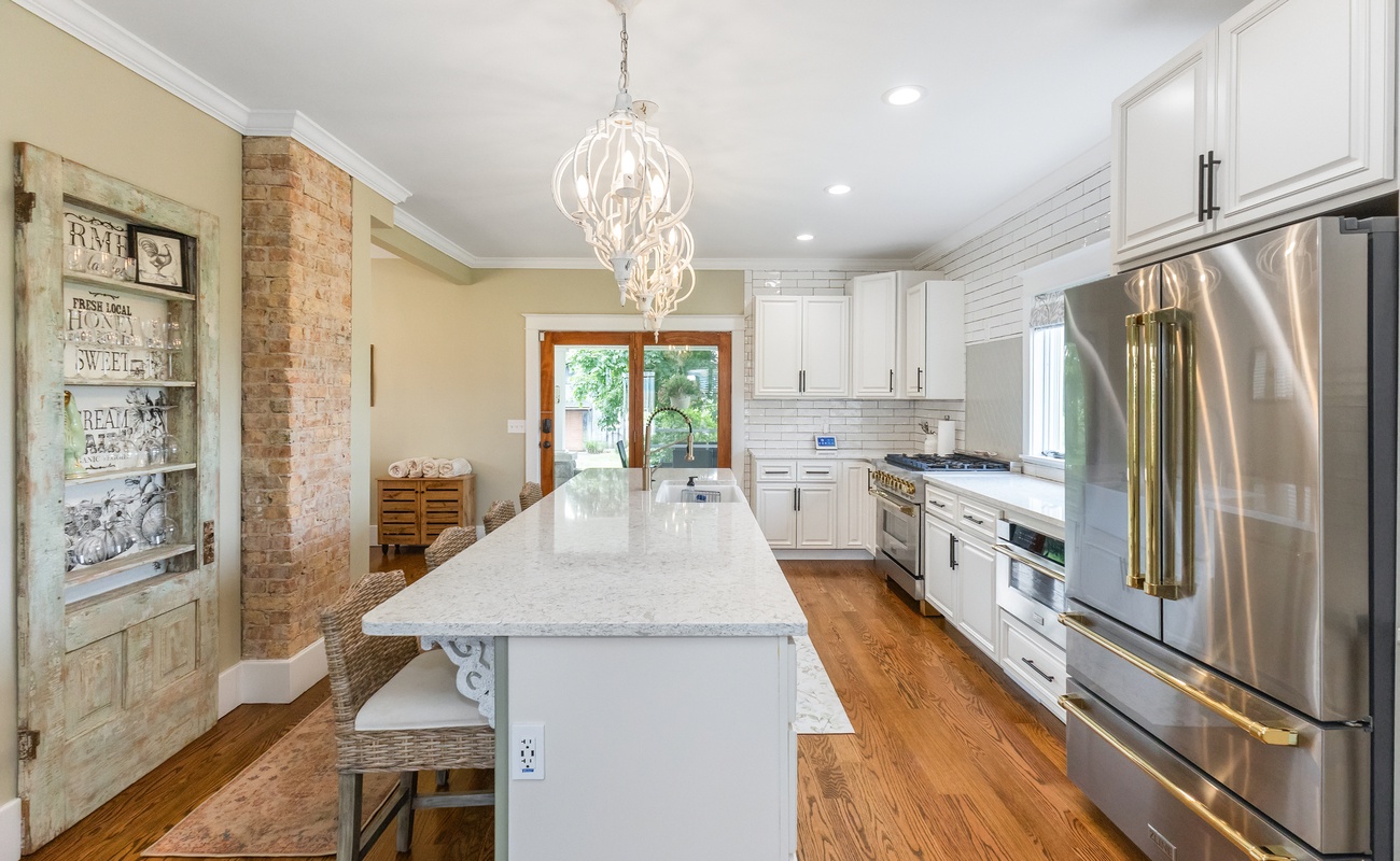 Bright, bold, and ready for your next gourmet creation.