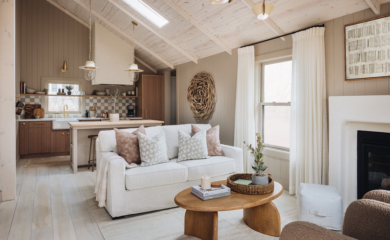 The Ivy - Our guests say it's a place where heavenly vacations start. We concur.