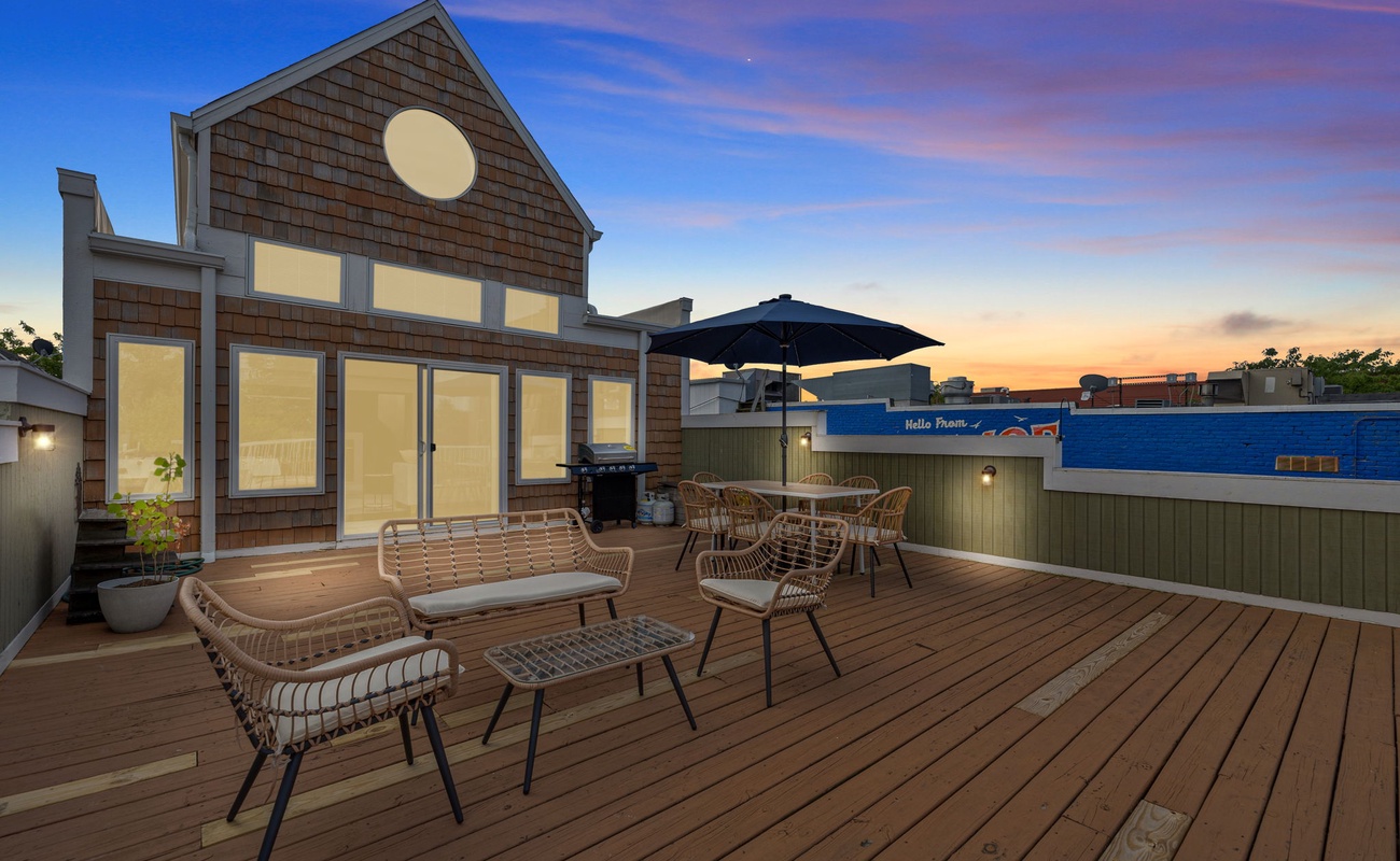 Ready for BBQs, sunsets, and starry nights. This deck is perfect for soaking up the sun and enjoying city views.