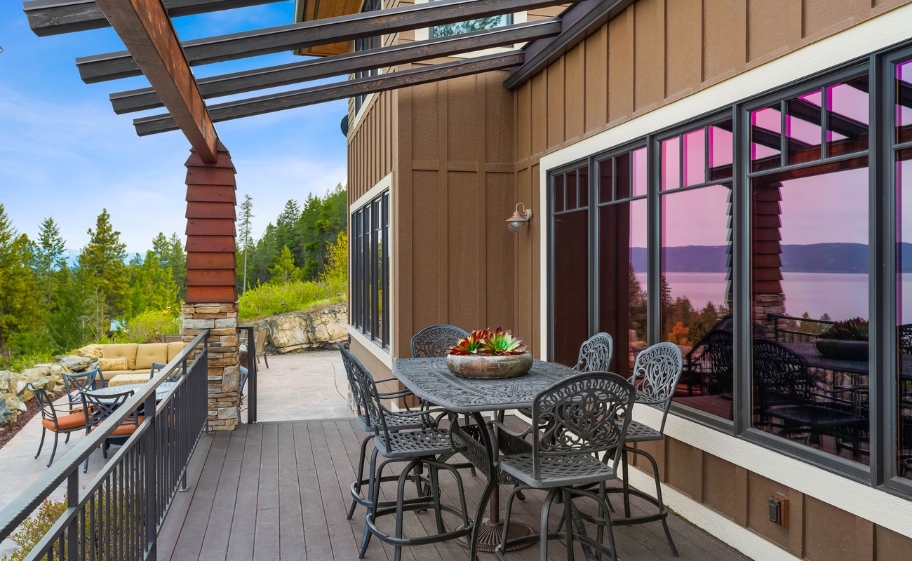 Sunsets, succulents, and seating with a view—patio goals unlocked.