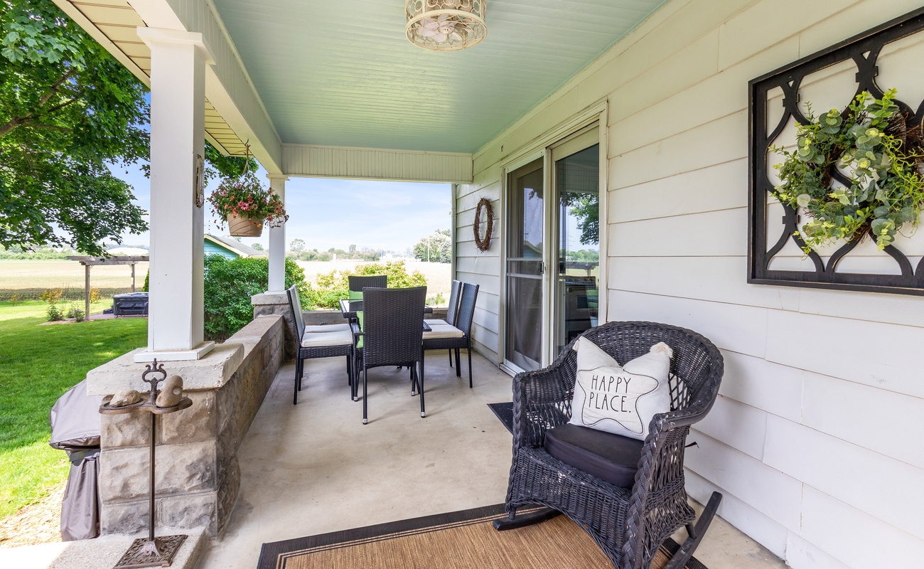 Pour a coffee. Rock a while. This is your happy place.