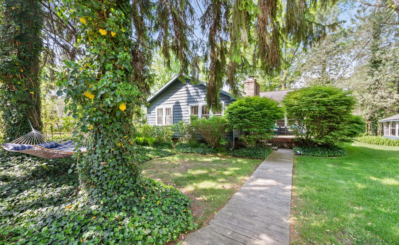 Here you can escape from it all in beautiful Southwest Michigan.