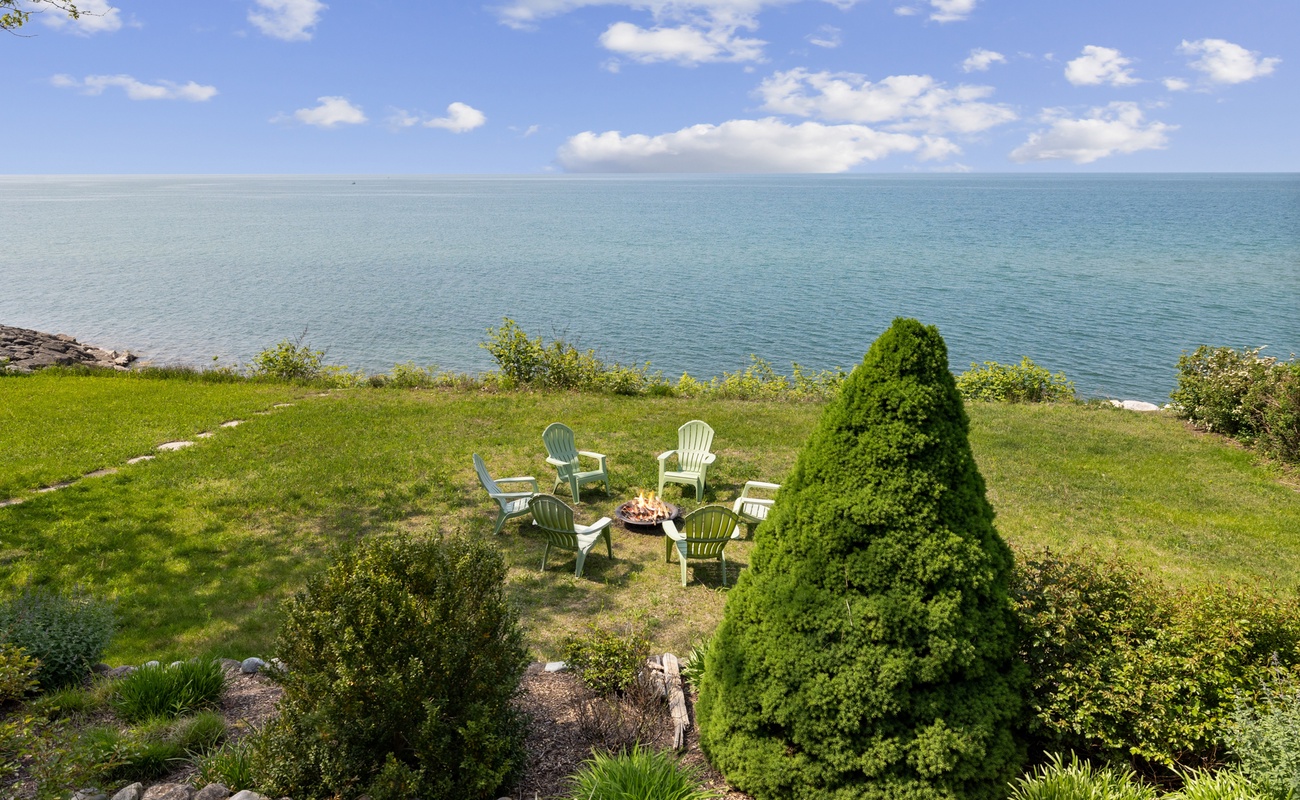 With a view from the fire pit like this you may never want to leave!