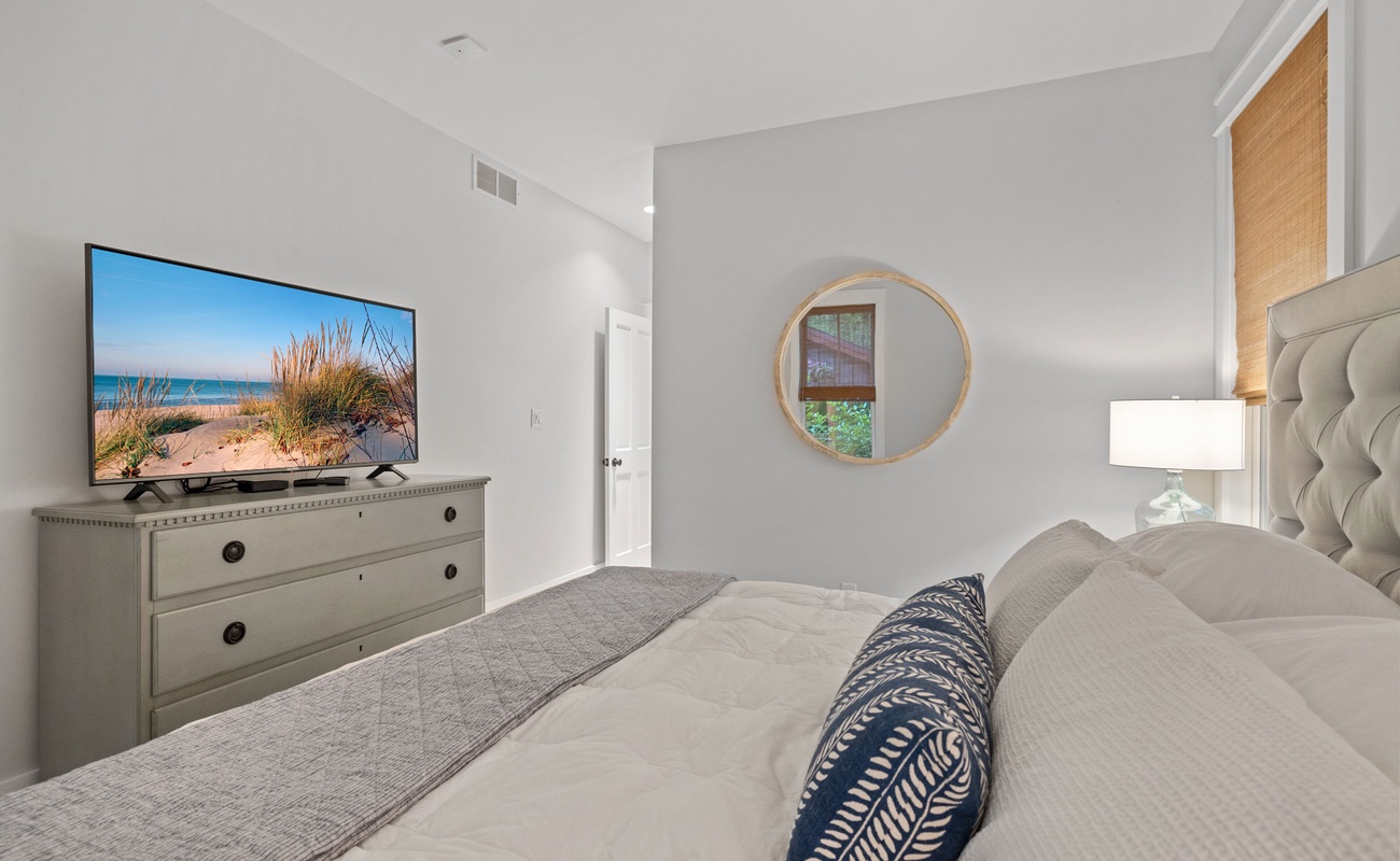 Recharge and rest well in our roomy king-size bed.