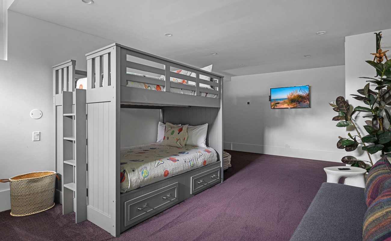 Bedroom 4 is on the upper level & has a full-size bunkbed.