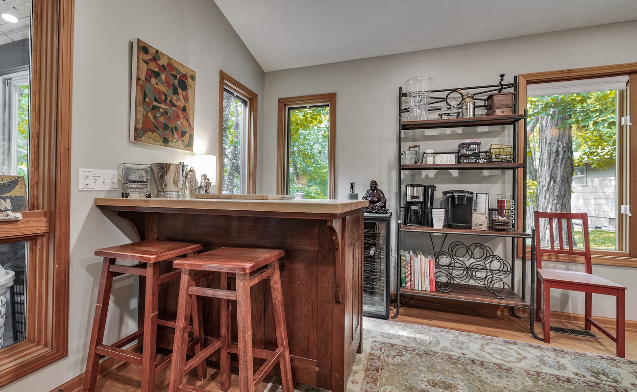 A chic little spot for your morning brew or happy hour fix.