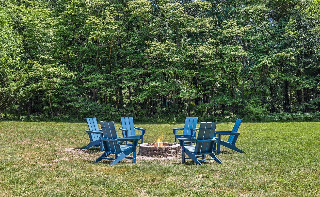 Make your next special vacation memory around our fire pit with a view.