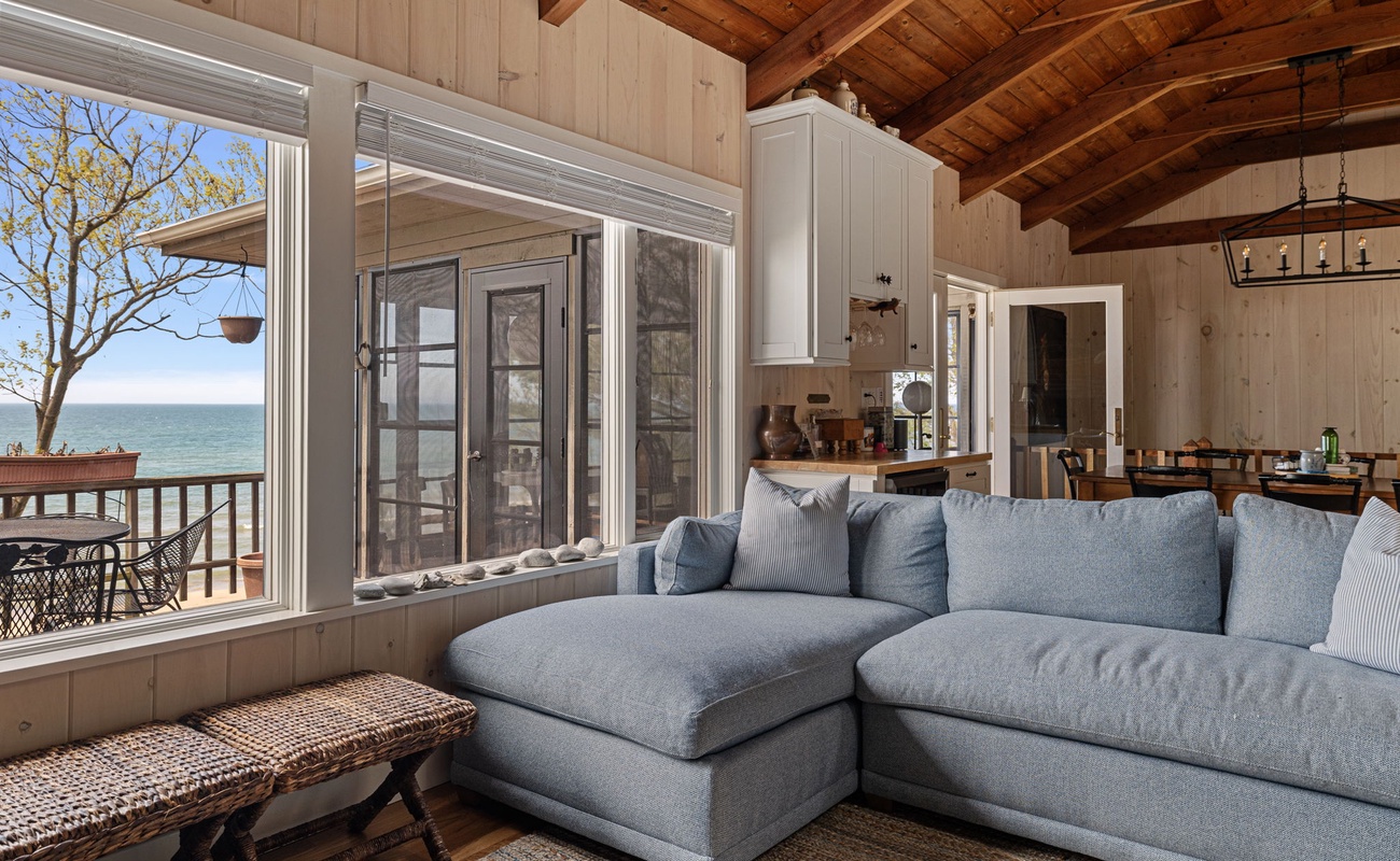 The spacious feel and magnificent views add special sauce to this living room.