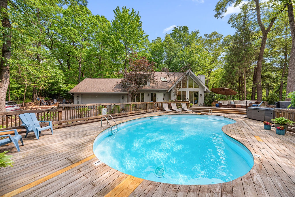 Swim, sun, and stay a while in this wonderful life retreat.