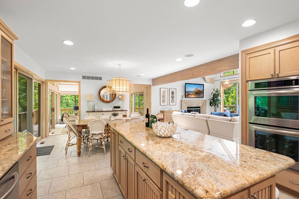 An entertainer’s dream with room for everyone.