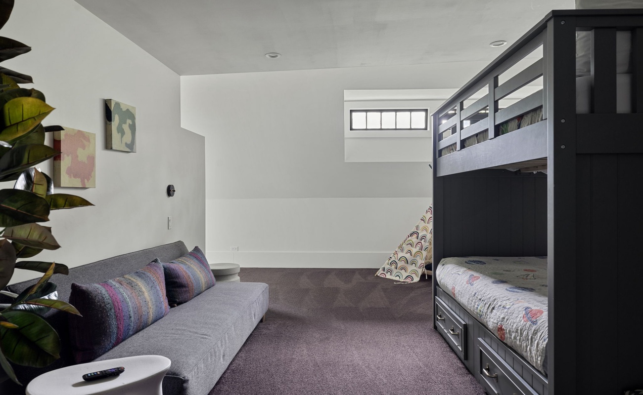 The 3 R's of a good vacation vocabulary? Reclining, reflecting, rejuvenating.