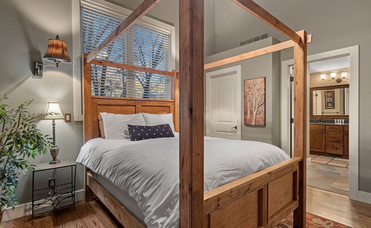 Bedroom 2 is on the upper level & has a queen-size bed.