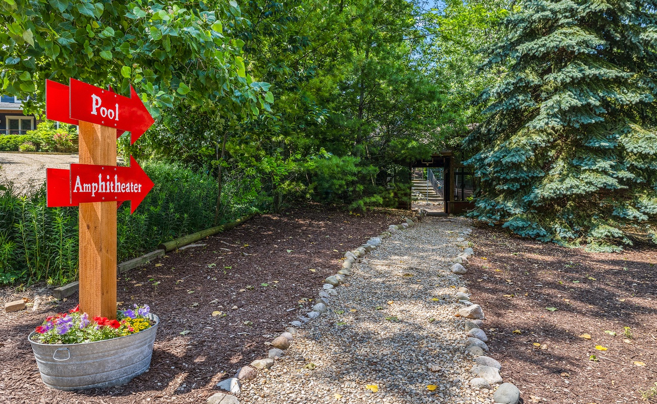 You can walk right down to the community pool from our home.