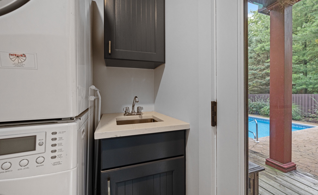 Stand alone sink to wash your hands from your outdoor fun.