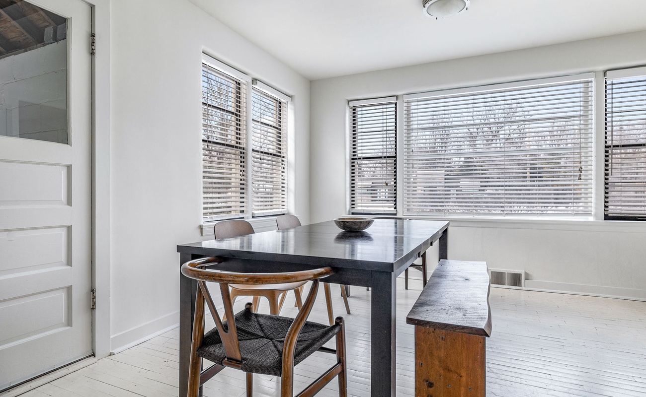 A dining area so inviting, even takeout feels gourmet.