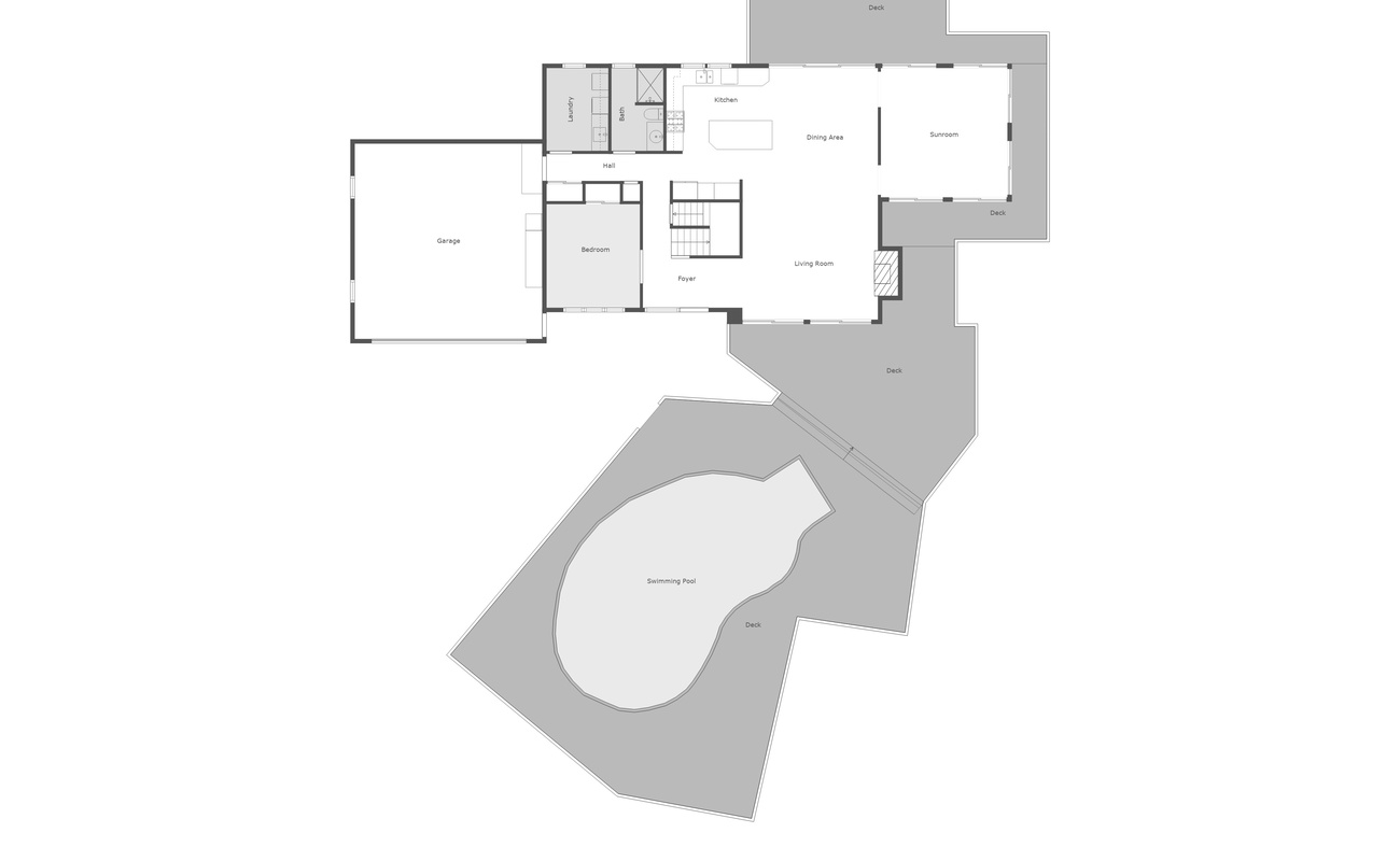 Main level floorplan of Treehouse Oasis.