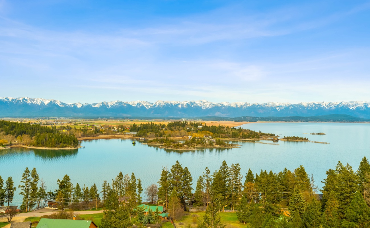 Peace, peaks, and pristine waters—nature’s masterpiece.