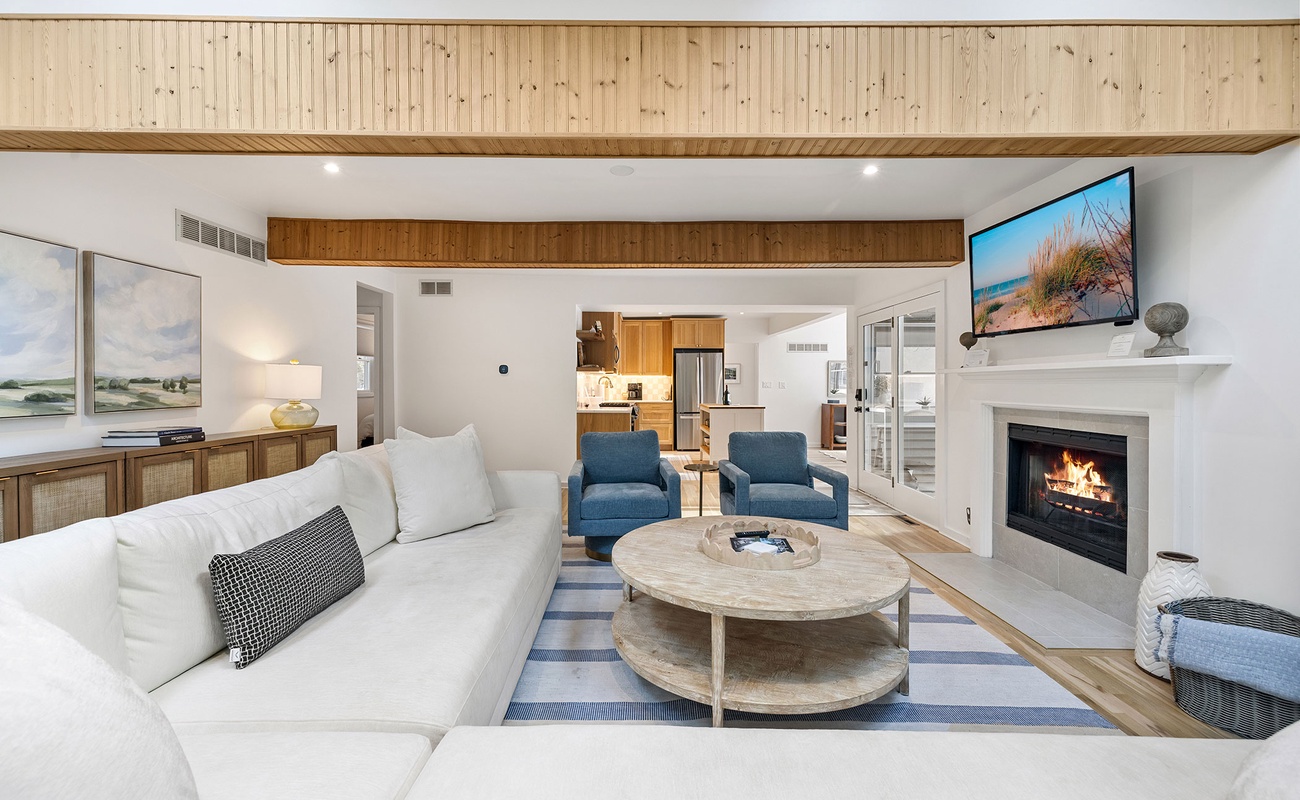 Bright, open, and made for togetherness.