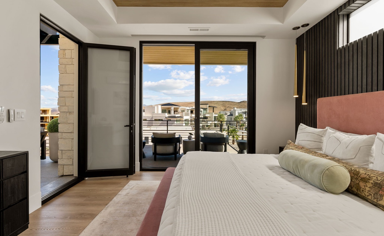 King Bedroom