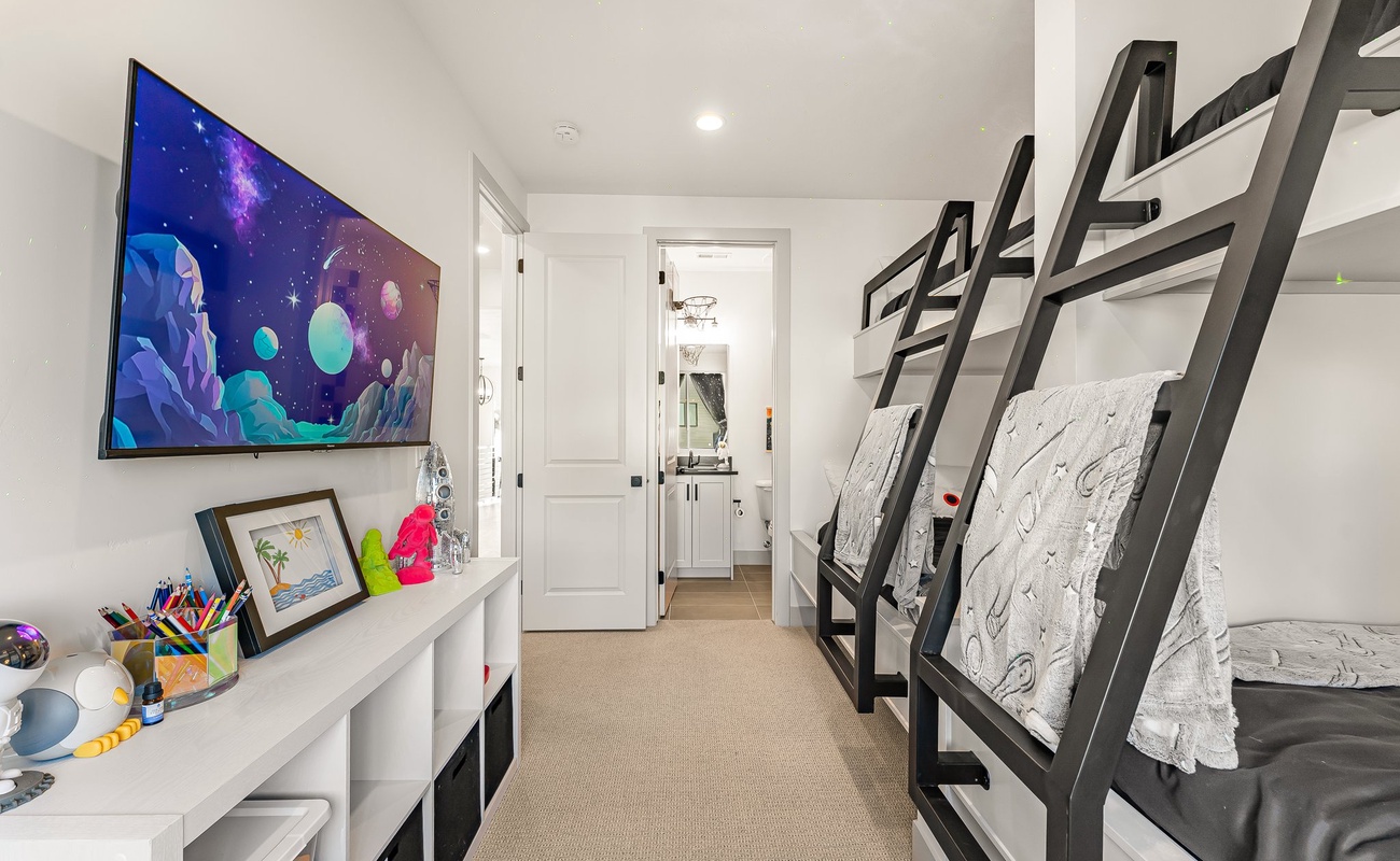 2 Built in Twin over Double Bunks