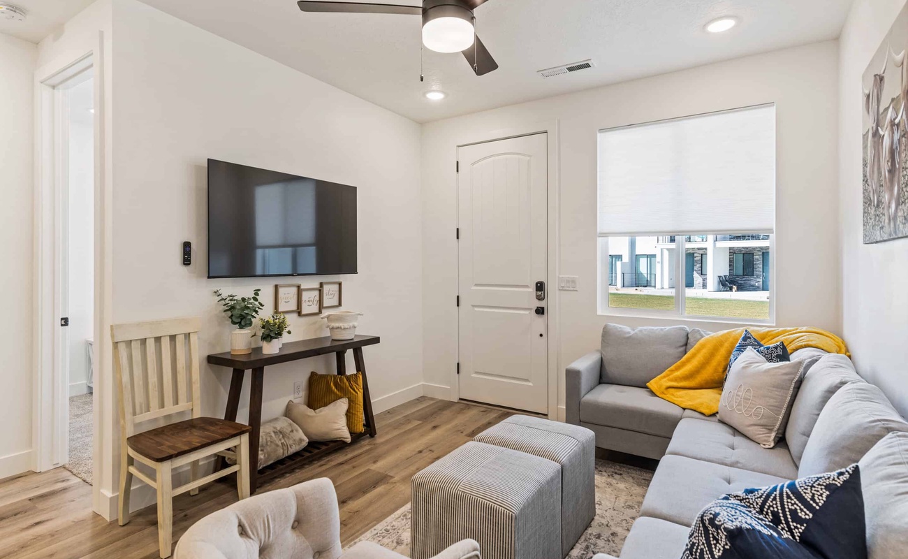 Adventures at the Cowabungalow #82