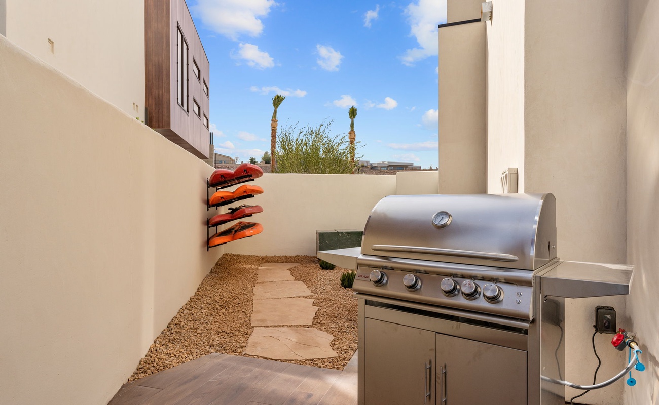 Unit A - BBQ Grill + Water Vessels