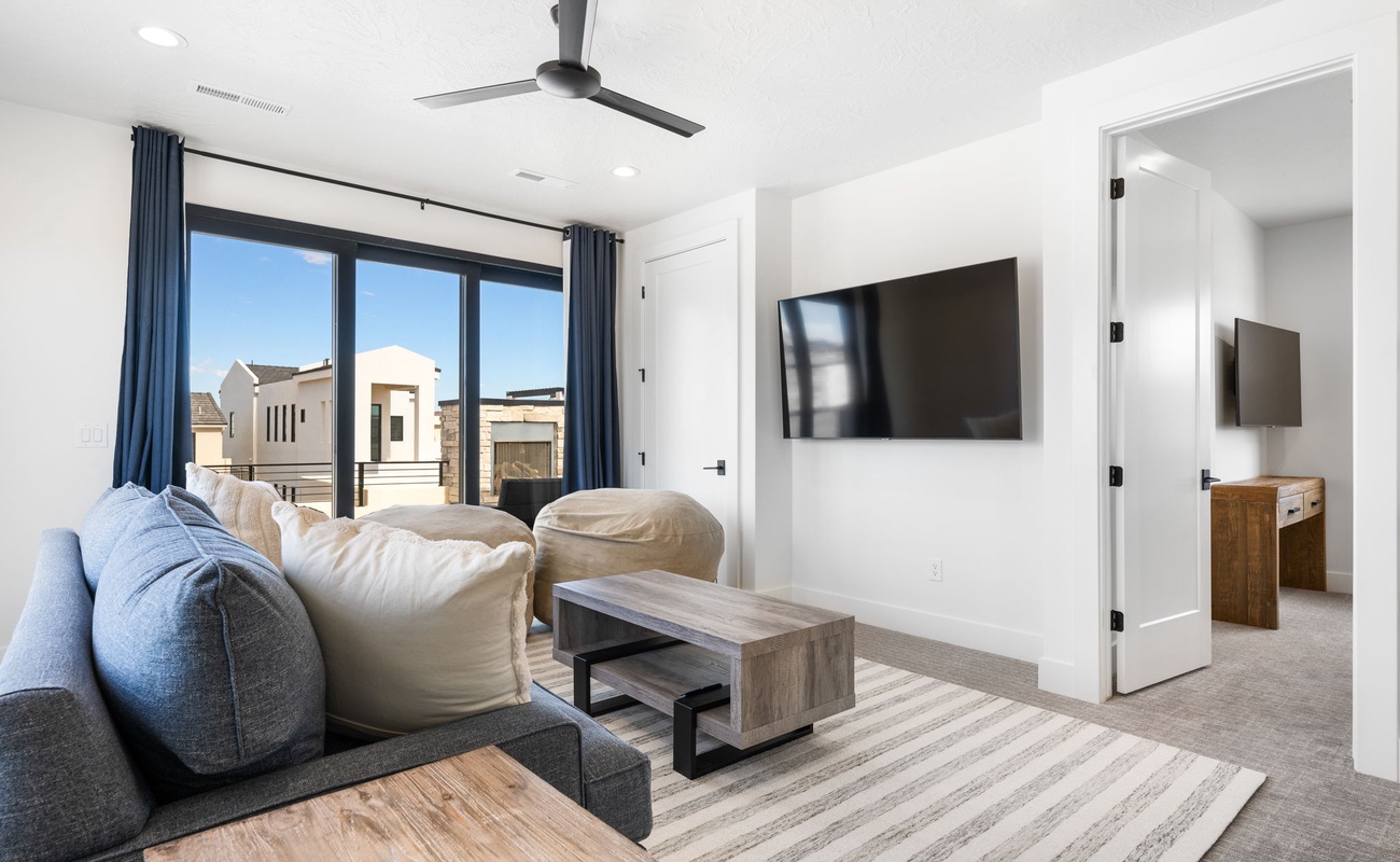 3rd Floor Living Space