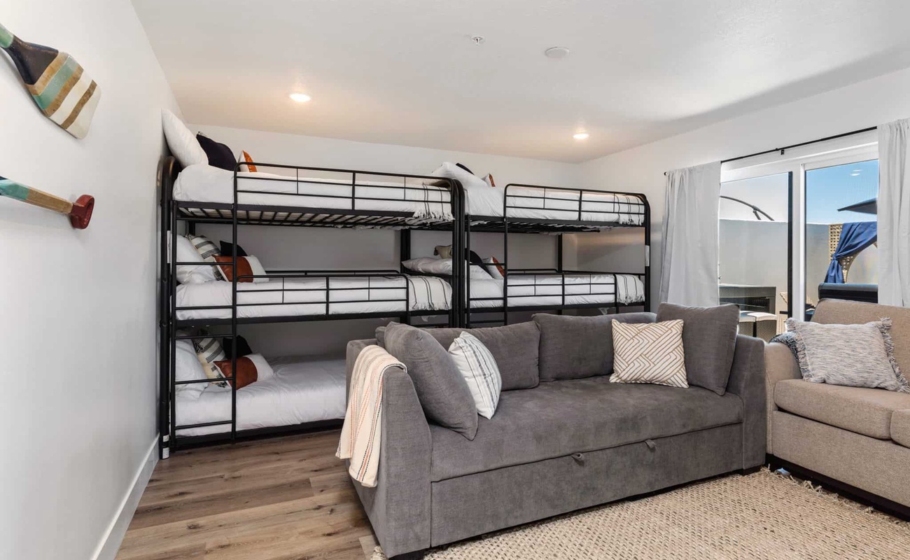 2 Full/Full/Full Bunks and Queen Sleeper Sofa