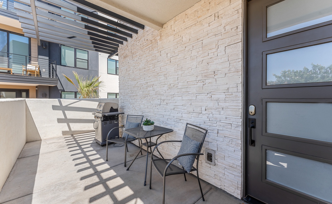 Grill & Front Patio Area