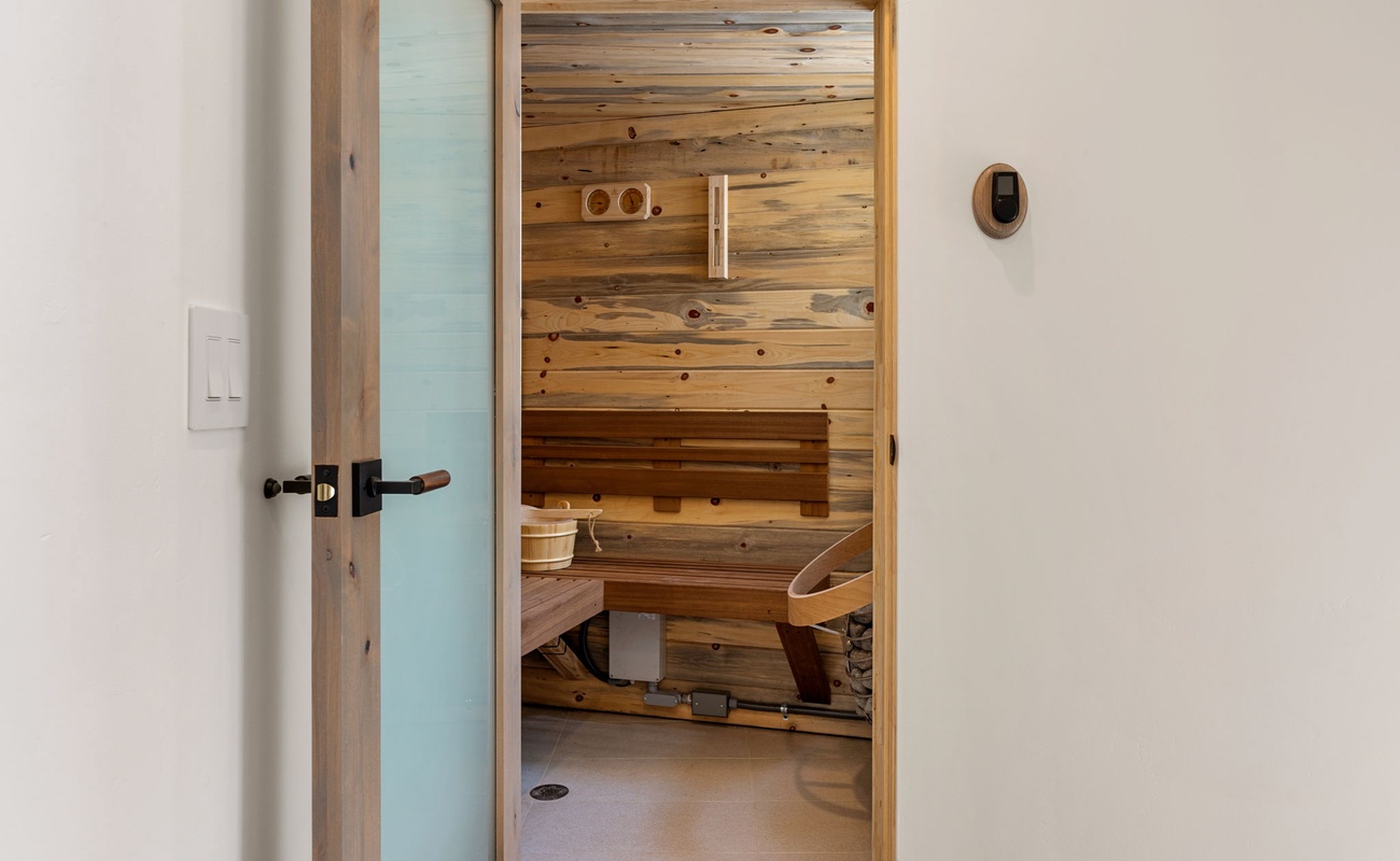 Private Heated Sauna