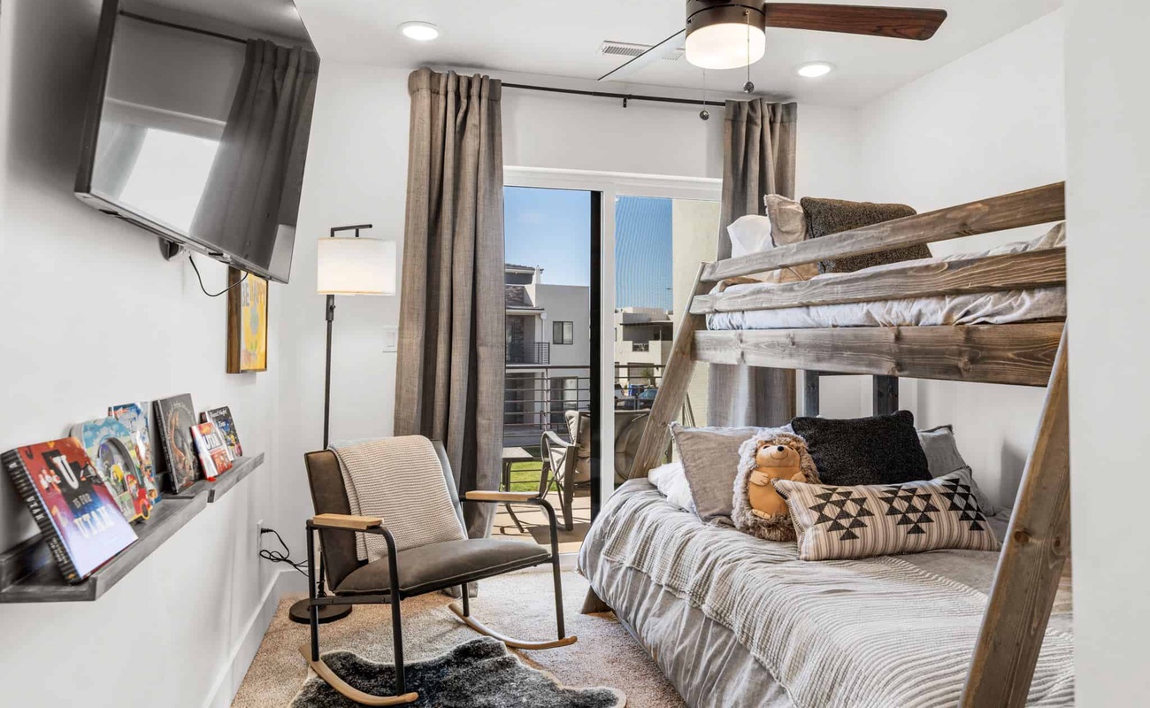 Bunk Room 1T/F w/1T Trundle