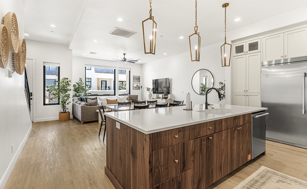 Kitchen, Dining and Living Room