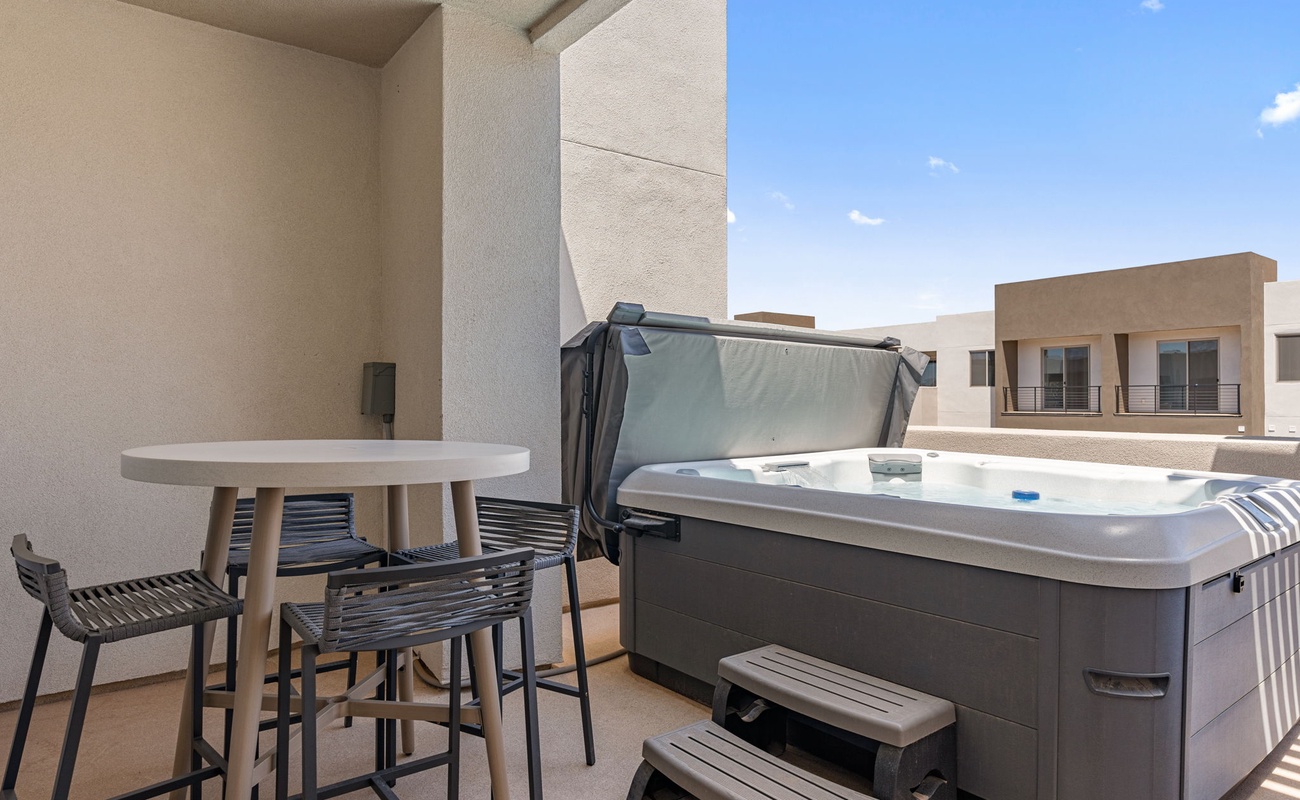 Private Hot Tub