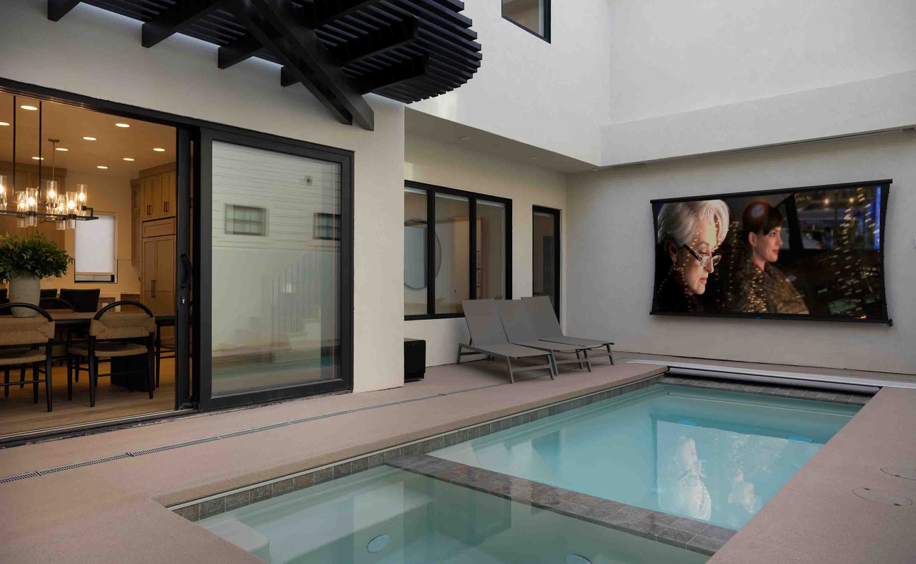 Outdoor Movie Screen