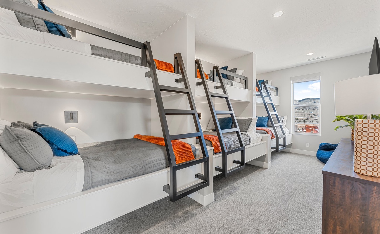 Twin over Double Bunk Room