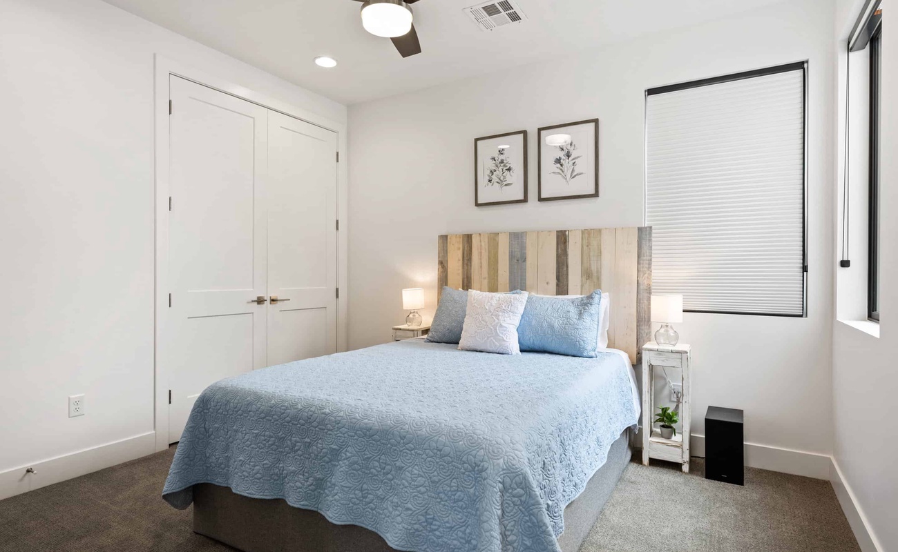 Queen Bedroom