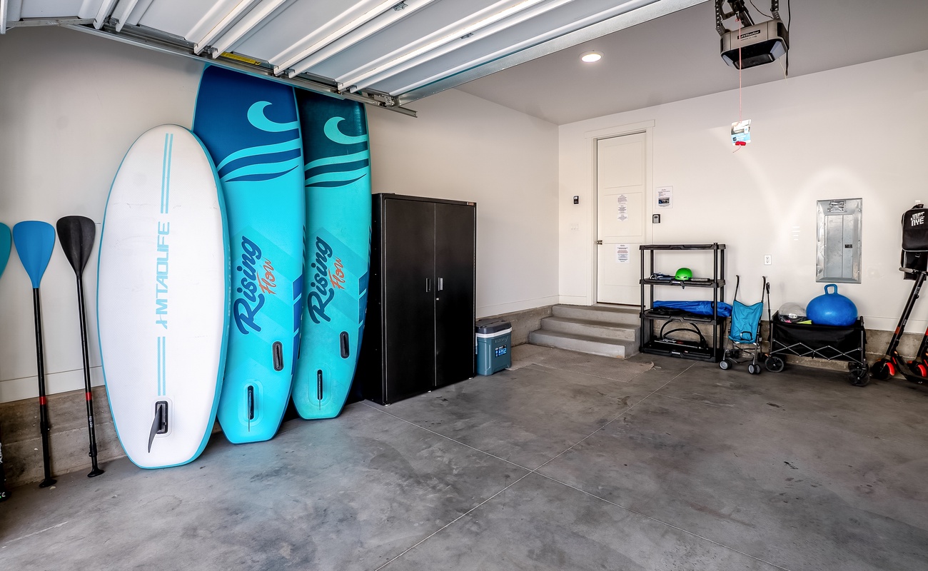 Garage Amenity Photo