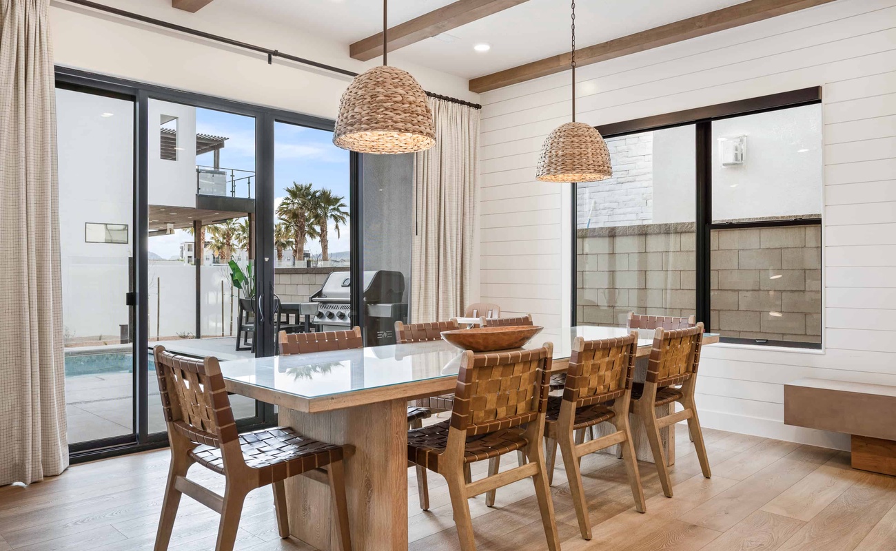 Dining Room / Walk Out to Private Pool