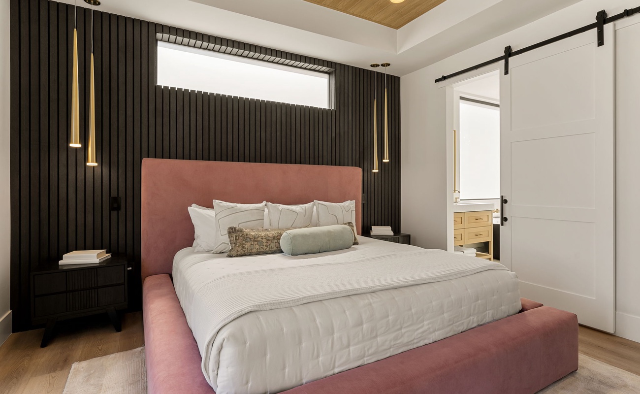 King Bedroom