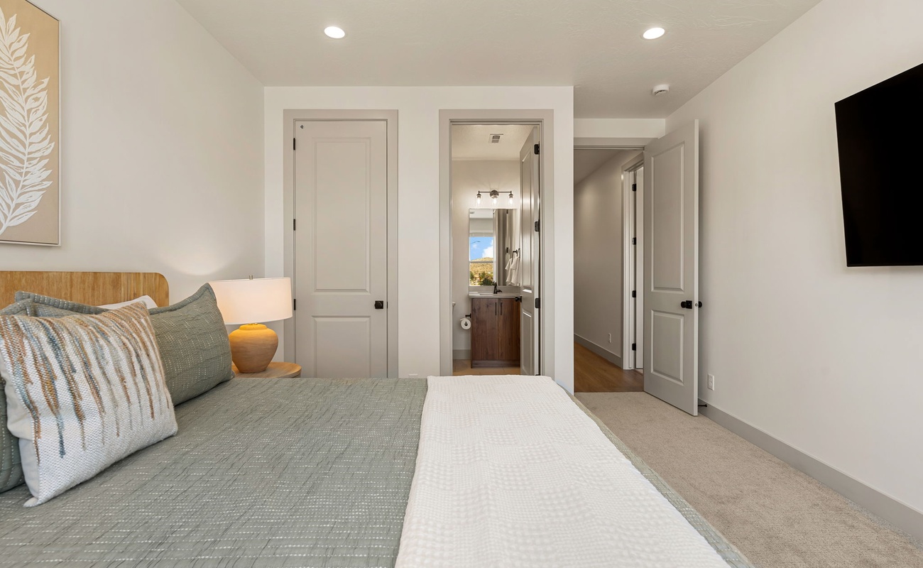 King Bedroom