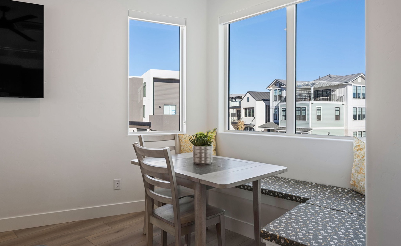 Casita Dining Nook