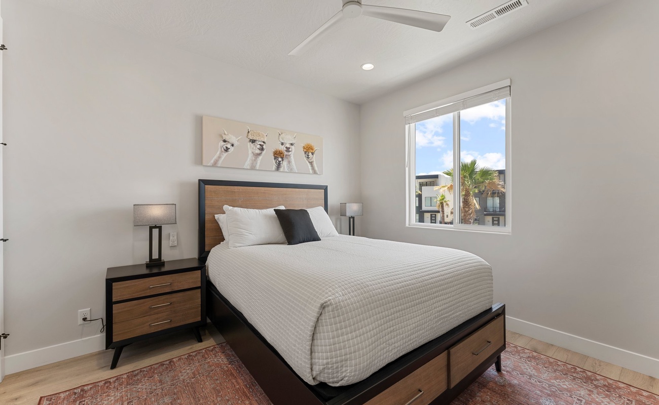 Queen Bedroom