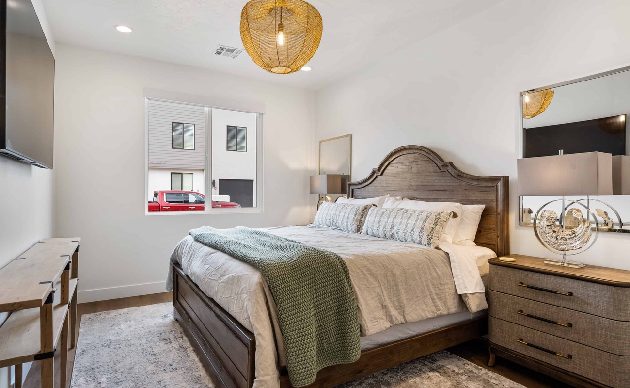 King Bedroom