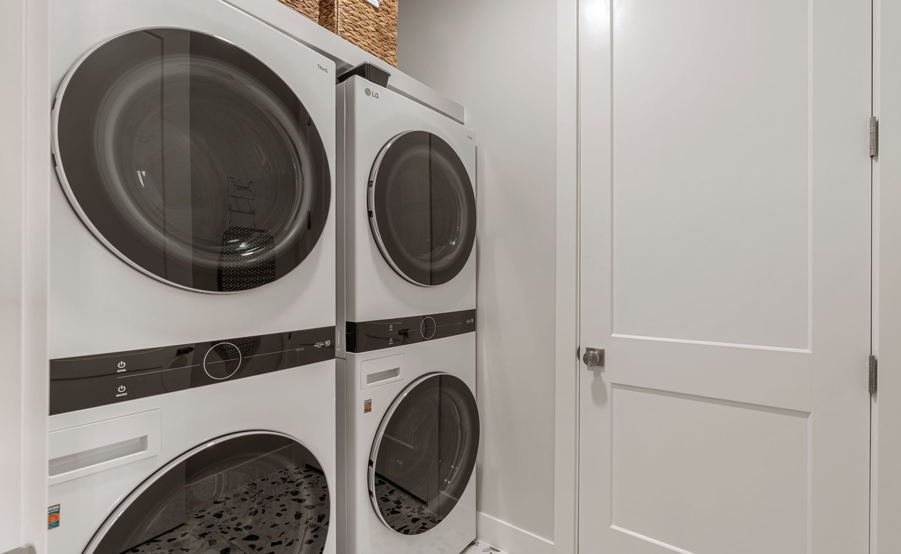 Double Washer and Dryer