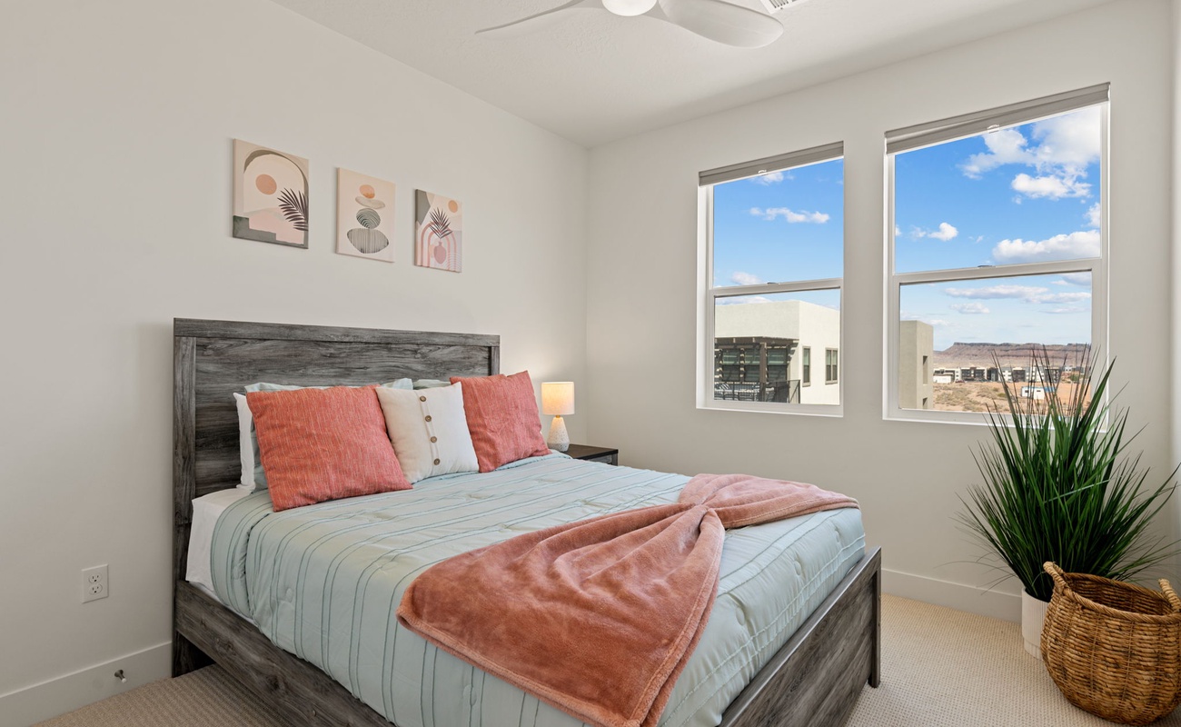 Queen Bedroom