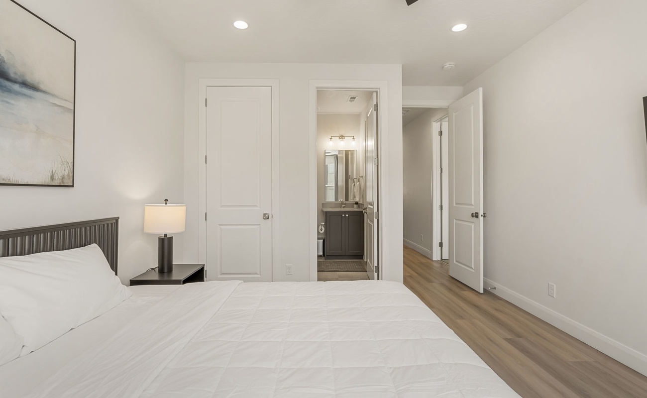 King Bedroom