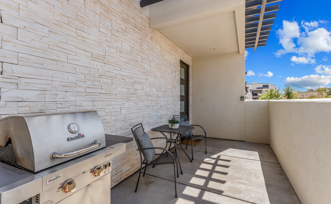 Grill & Front Patio Area