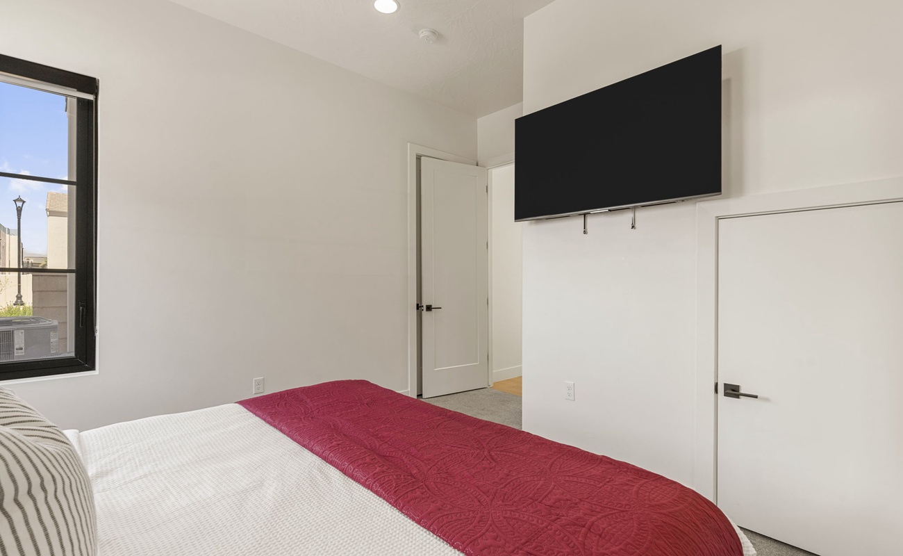 King Bedroom